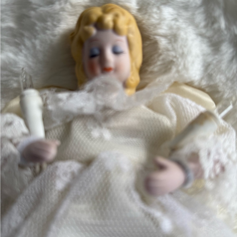 Victorian Lighted Angel Tree Topper - Picture 4 of 5